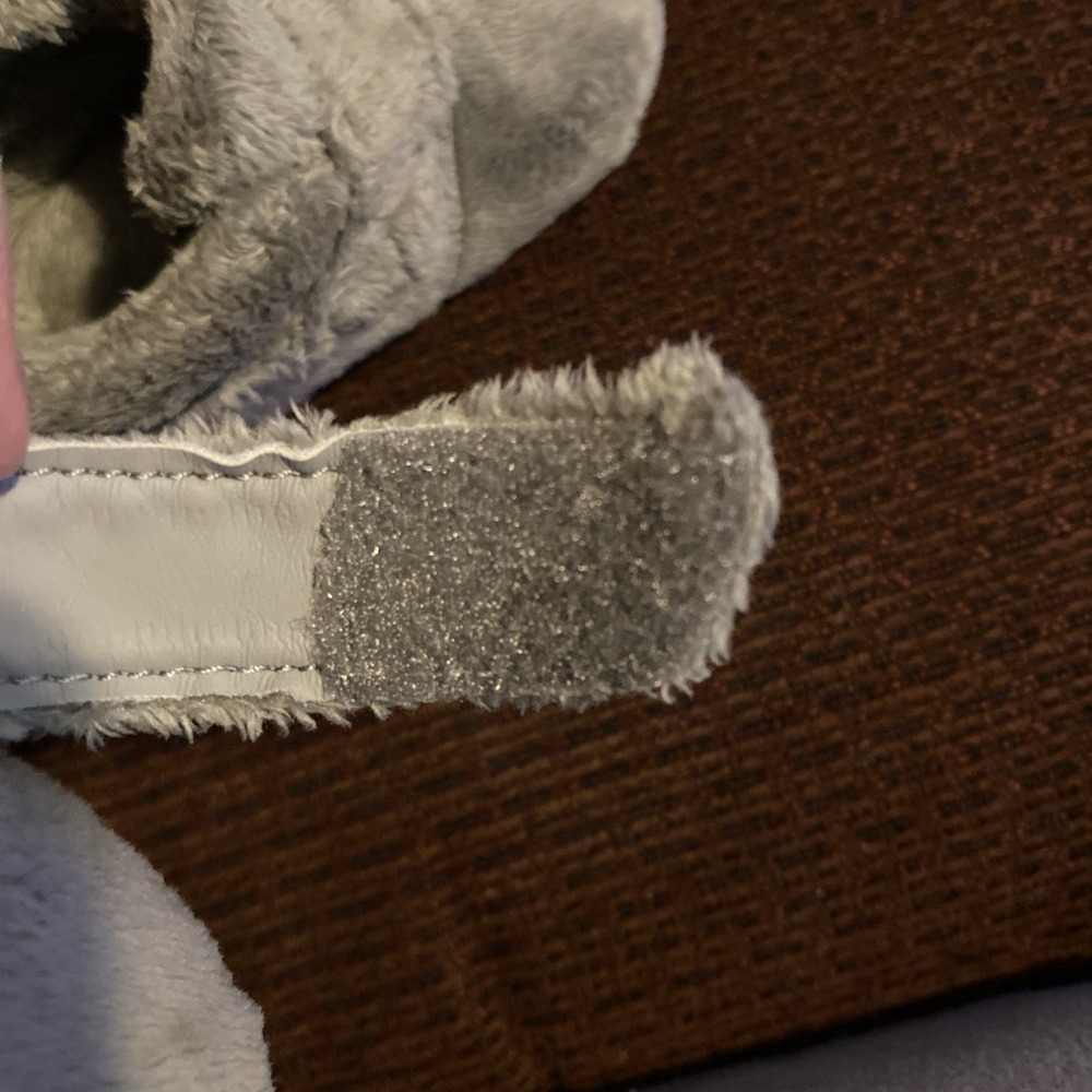Uggs Infant Bixbee Booties Furry‎ Gray Boots Size 4/5 EUC - Picture 14 of 16